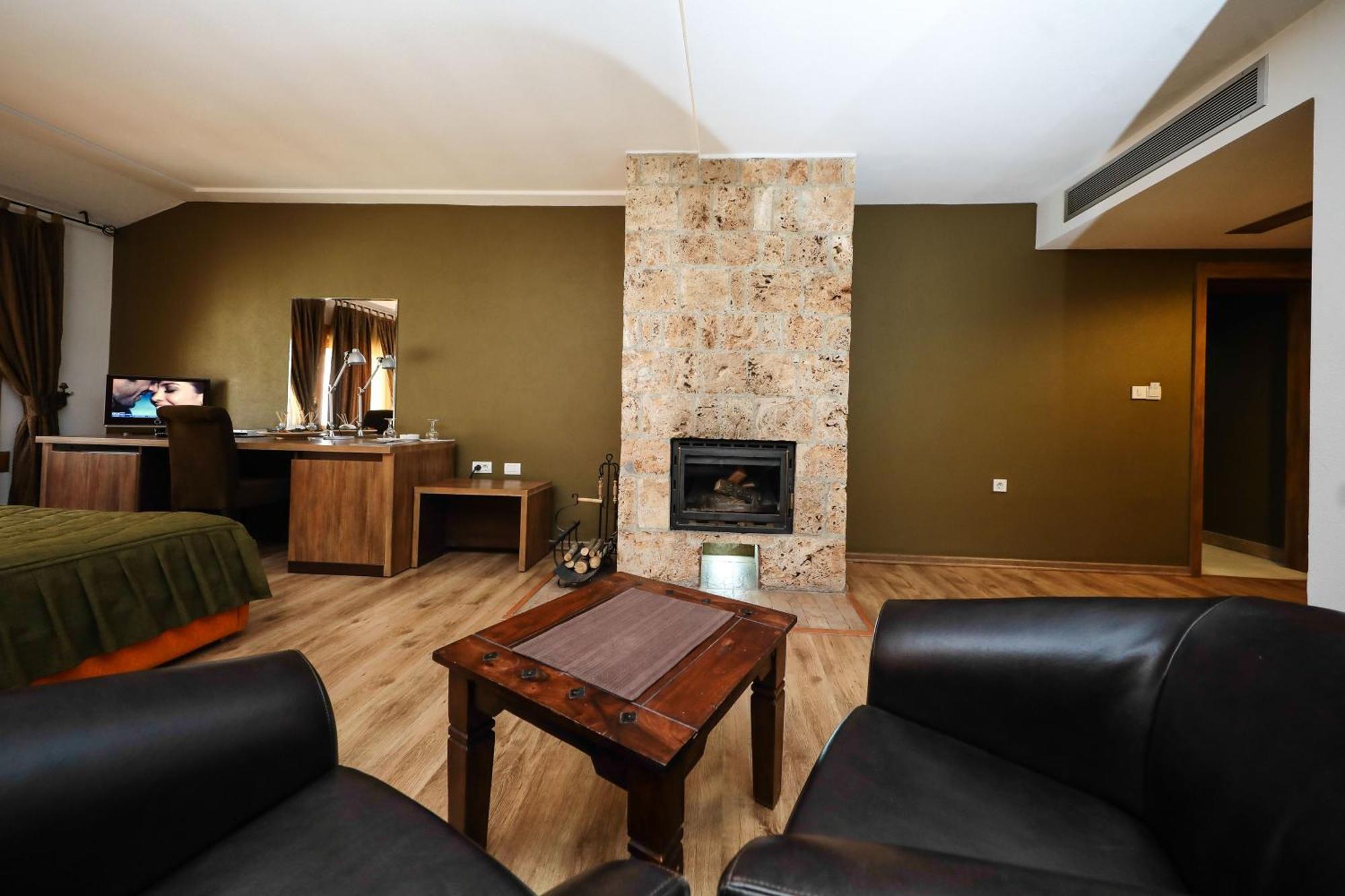 Hotel Carshia E Jupave Gjakova Εξωτερικό φωτογραφία