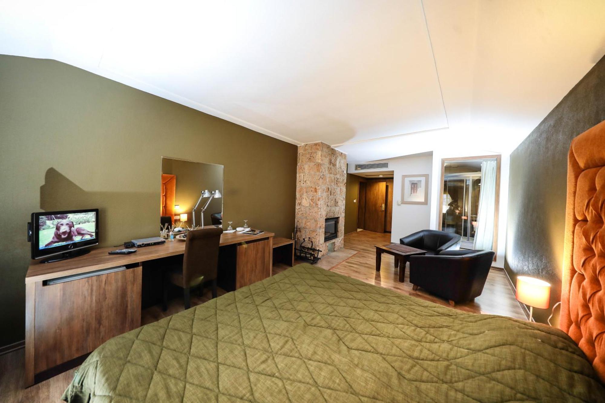 Hotel Carshia E Jupave Gjakova Εξωτερικό φωτογραφία