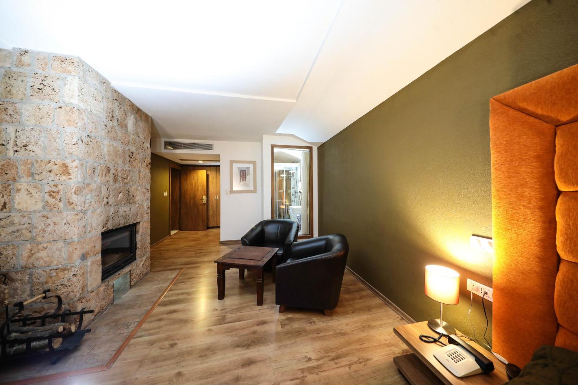 Hotel Carshia E Jupave Gjakova Εξωτερικό φωτογραφία